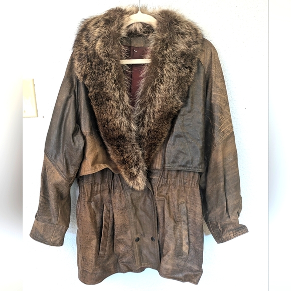 Beautiful Vintage Fur + Leather Jacket Coat - Picture 16 of 16
